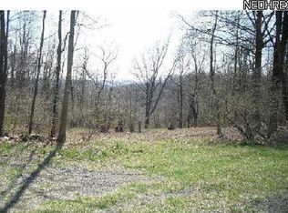 7405 Eberhart Rd NW, Bolivar, OH 44612