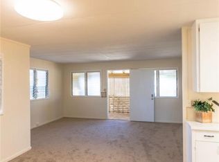 1077 Maluna St #2, Honolulu, HI 96818
