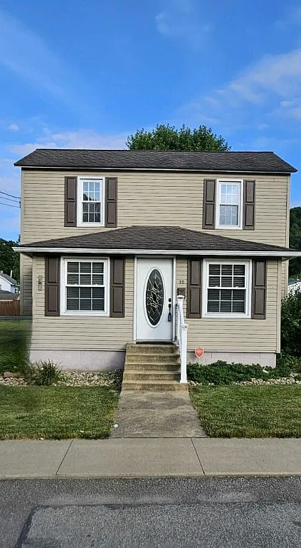 115 Morris St photo 1