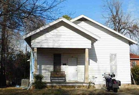 1st image of 515 E Comanche Ave