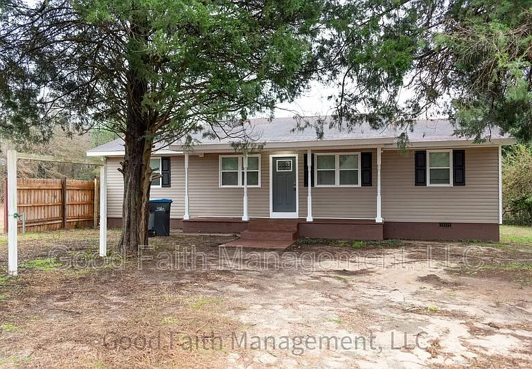 3910 Byrd Rd — Photo 2