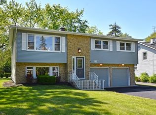 317 S Cedar Rd, New Lenox, IL 60451