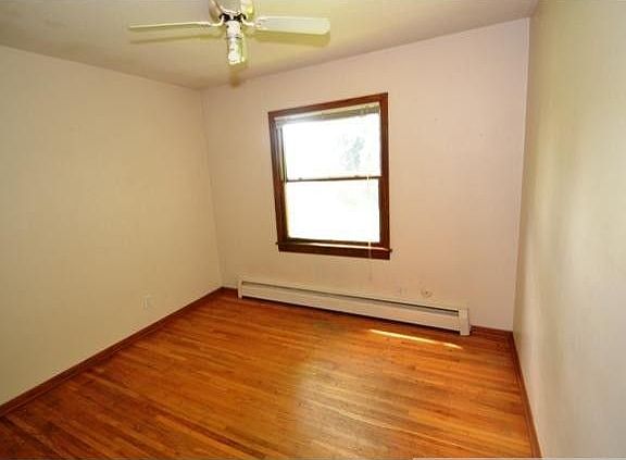 5th image of 7002 Lake Blvd
