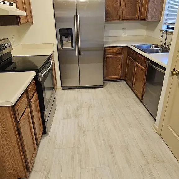 113 Elizabeths Ct — Photo 4