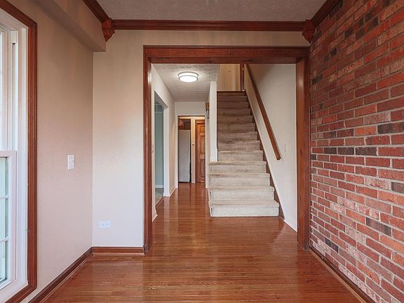 5th image of 5752 Lindenwood Ln