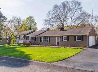 1 Corwin Pl, Lake Katrine, NY 12449