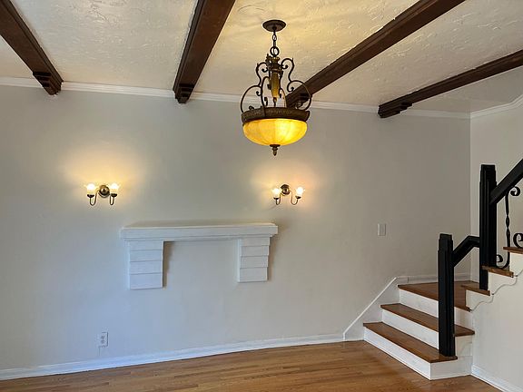 5th image of 845 N Parkman Ave