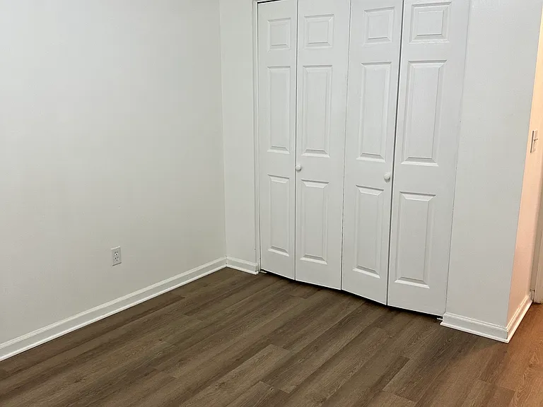 2065-7623 Baymeadows Cir W — Photo 35