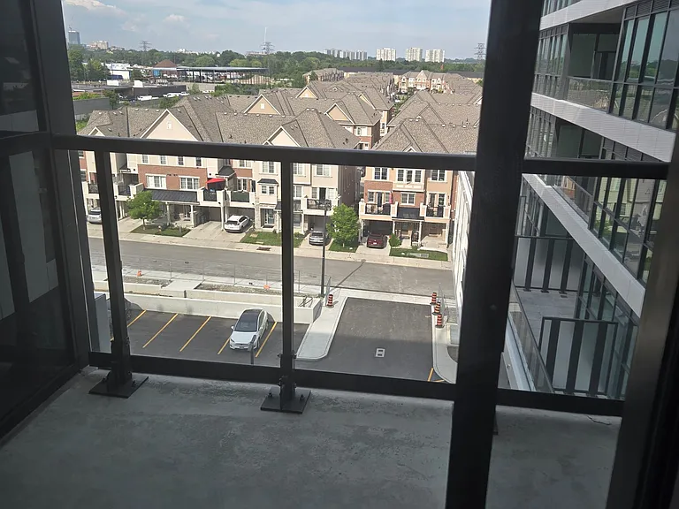 20 Deans Dr #624 — Photo 5