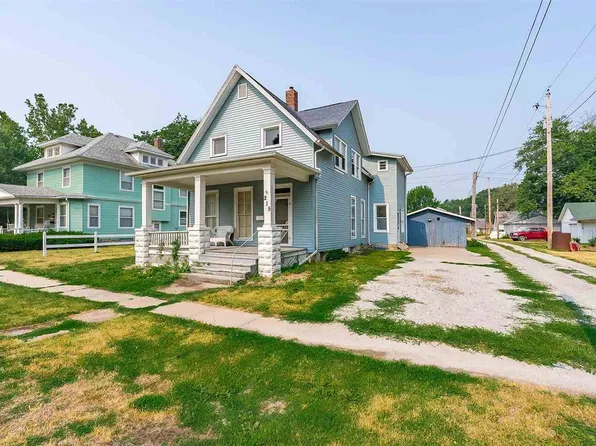 215 S Avenue C, Washington, IA 52353