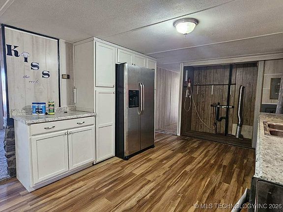 5th image of 20601 Coffee Hollow Rd