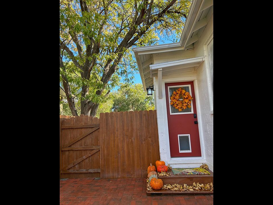 1st image of 1206 E Hayden St #1/2