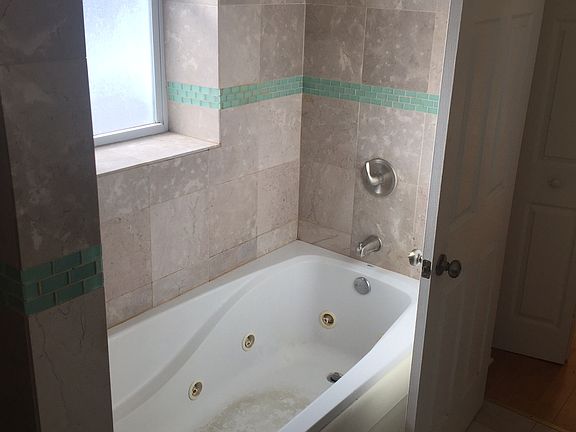 3rd image of 5349 S Calumet Ave #2S