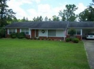 693 Hillcrest Rd, West Point, MS 39773