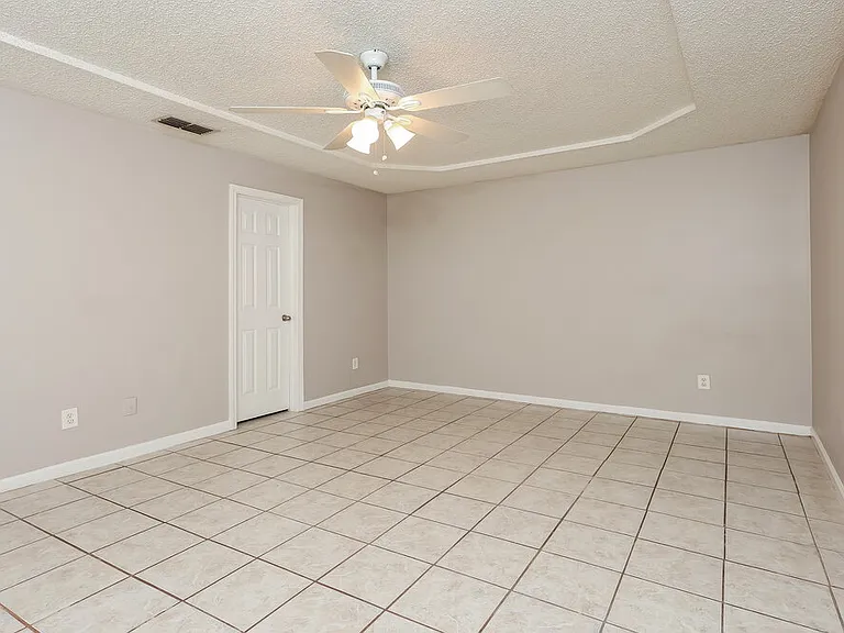 5337 Lacy Jane Way — Photo 7