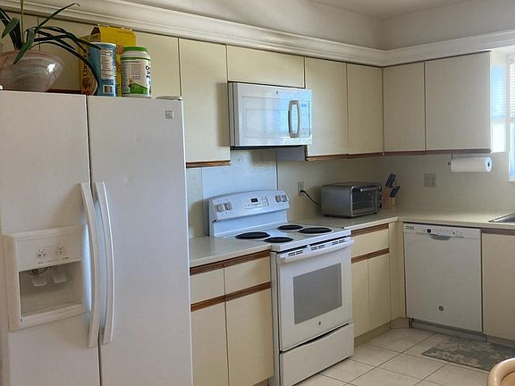2nd image of 300 N Highway A1a APT 402I