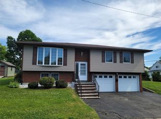 501 Squires Ave, Endicott, NY 13760