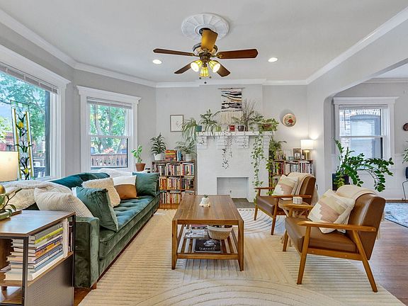 3rd image of 2235 W Leland Ave #2