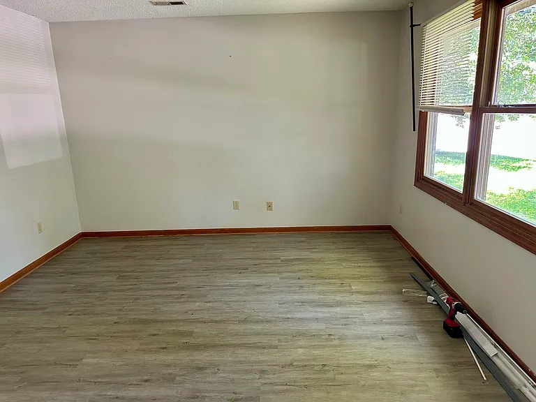 Dean Dr — Photo 11