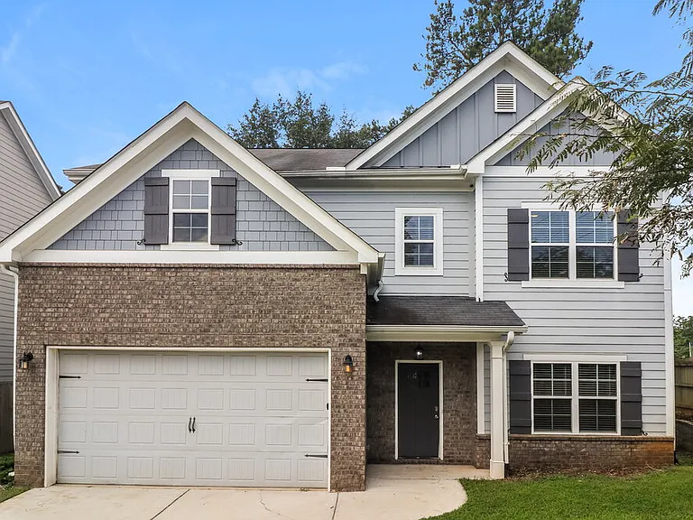 2501 Kolb Manor Cir SW — Photo 1