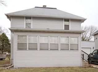 124 N Hadsall St, Genoa, IL 60135