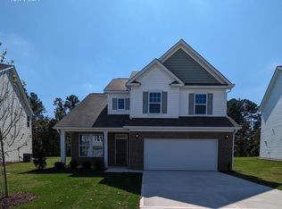 817 Golden Plum Ln, Zebulon, NC 27597