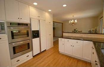 4th image of 1409 Muir Ln