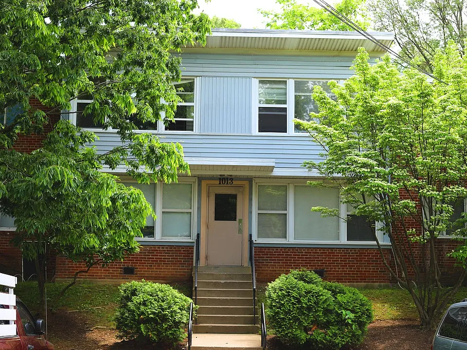 Quebec Flats, LLC