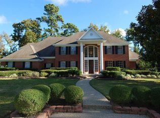 1630 Scenic Shore Dr, Kingwood, TX 77345