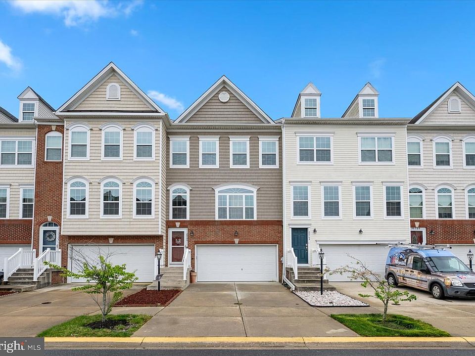 1st image of 20766 Brunswick Ln