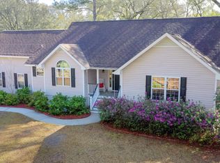 38 Walling Grove Rd, Beaufort, SC 29907