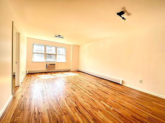 1st image of 679 Bergen St Floor 2