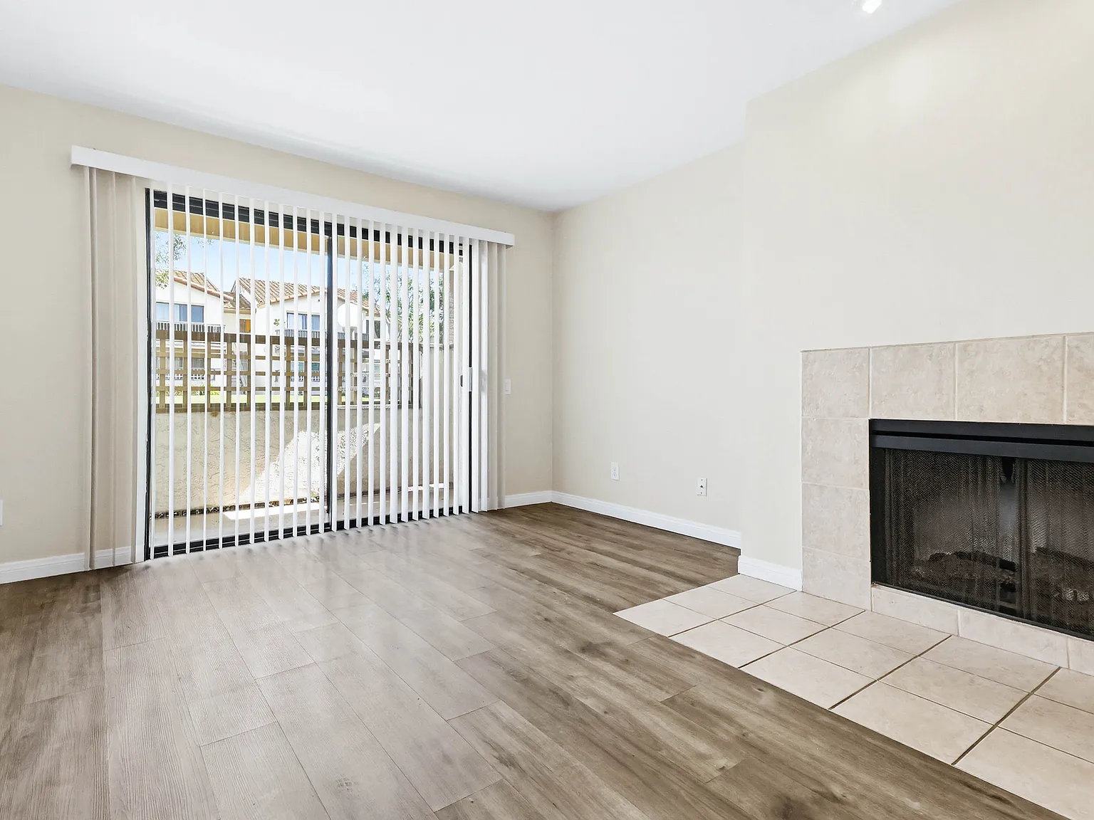 1 bed, 576 sqft, $1,795 — Photo 4