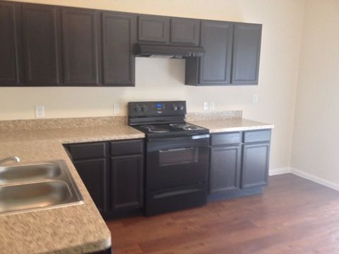 3rd image of 6262 Brenwood Cir