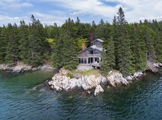 13 Woodhaven Ln, Deer Isle, ME 04627