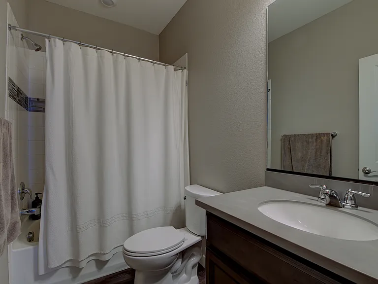 Basement full sized bathroom