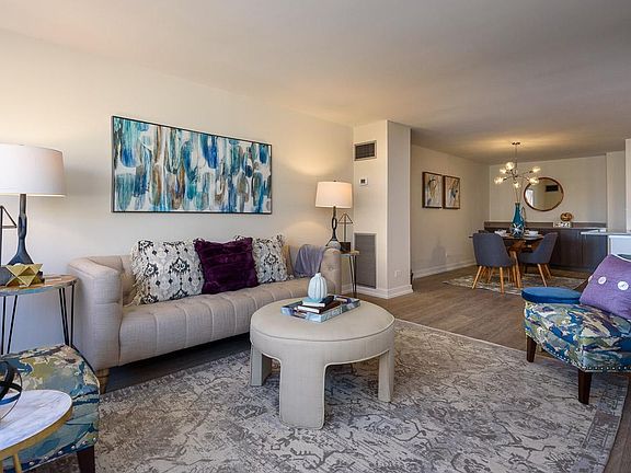 5th image of 1415 N Dearborn St #22