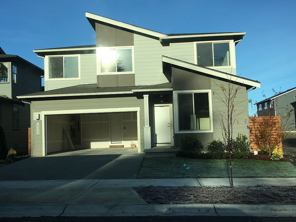 1st image of 18437 139th St E