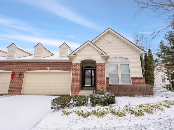 5453 Grand Ridge Dr, Galena, OH 43021