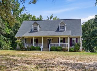 1234 1st Ave, Starr, SC 29684