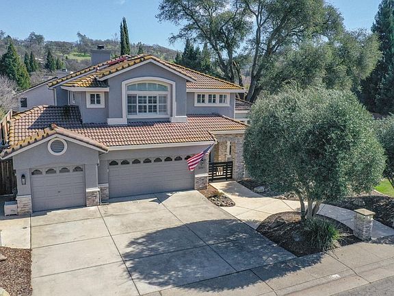 2nd image of 3101 Brackenwood Place