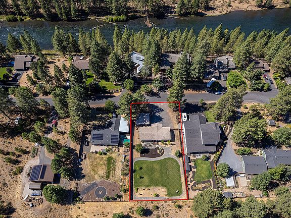 4th image of 60756 River Bend Dr