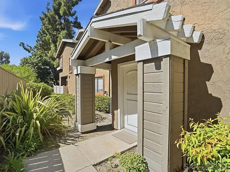 1512 Concord Way #A — Photo 35