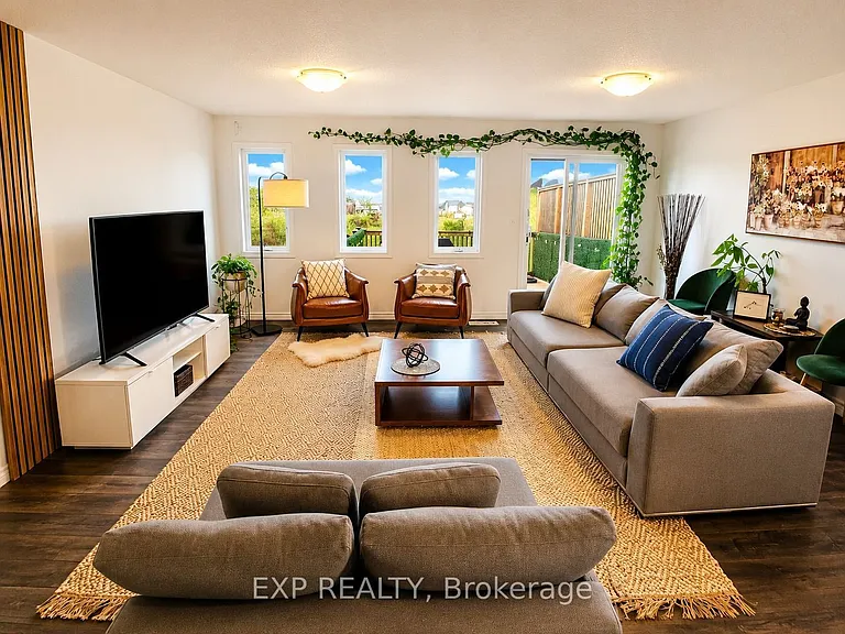 77 Hollybrook Trl — Photo 3