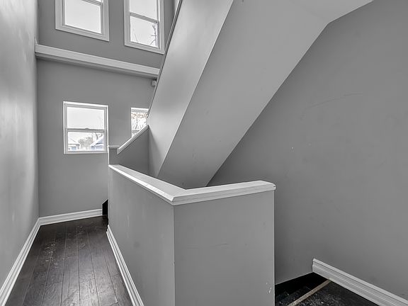 2nd image of 1030 Elmwood Ave #5