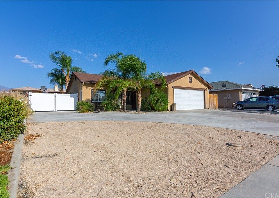 25132 Steiner Dr, Hemet, CA 92544 Zillow