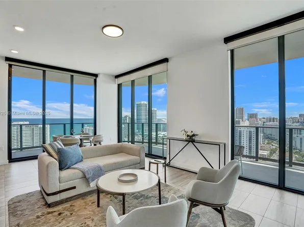 580 72nd St #2102, Miami Beach, FL 33141