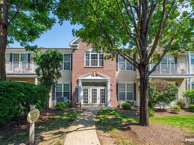 1308 Four Seasons Dr, Wayne, NJ, 07470