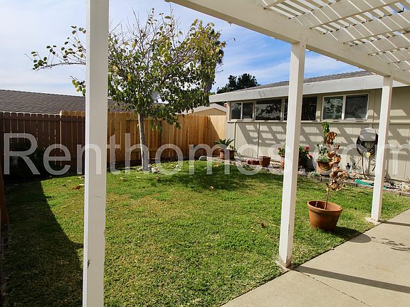 2nd image of 2482 Moonstone Dr