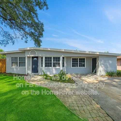1354 Tuscola St Photo 1